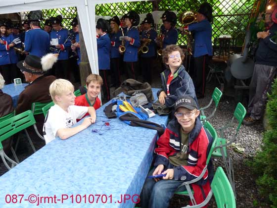 087-©jrmt-P1010701